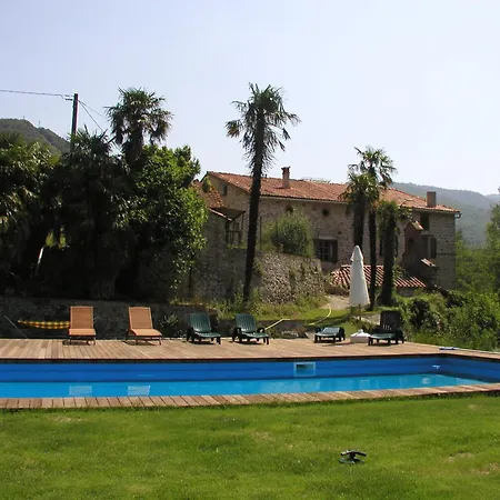 Holiday home Mas Manyaques Le Tech