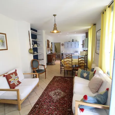 Mas Manyaques Holiday home Le Tech